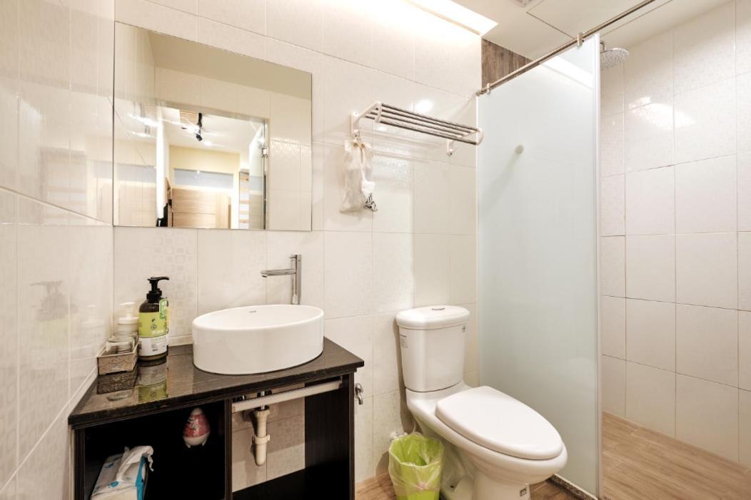 小黑琵416輕旅 Little Happy Hostel Tainan Exterior foto
