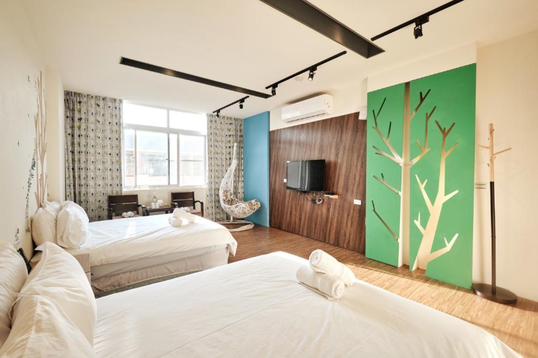 小黑琵416輕旅 Little Happy Hostel Tainan Exterior foto