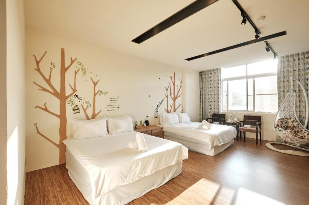 小黑琵416輕旅 Little Happy Hostel Tainan Exterior foto